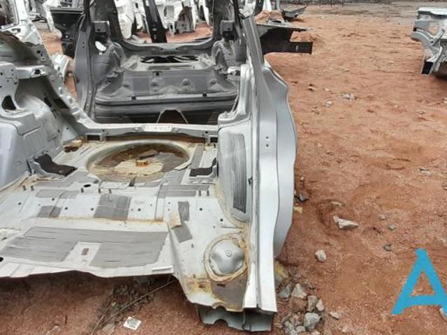 Крило заднє EJ7Z7827841A FORD