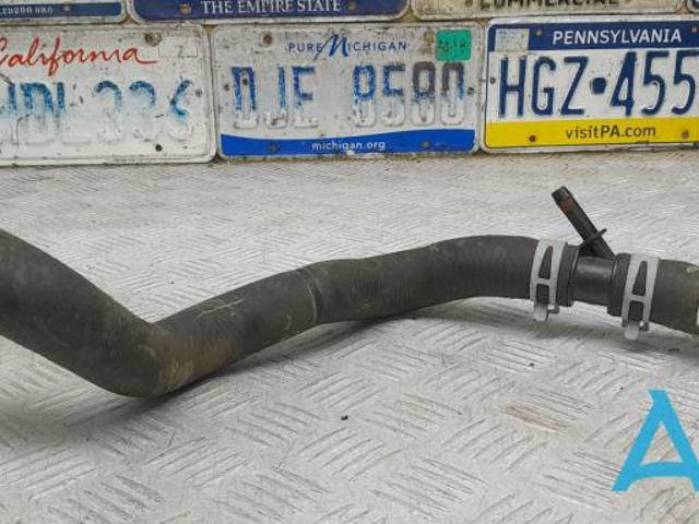 Шланг/патрубок радіатора охолодження, верхній EJ7Z8260D FORD