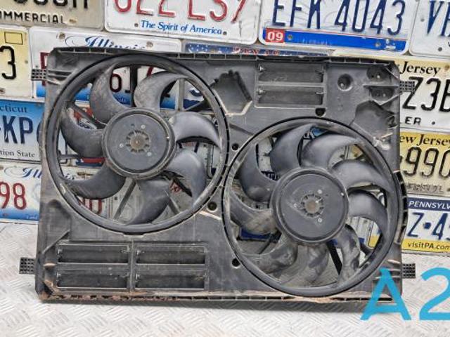 Дифузор радіатора охолодження, в зборі з двигуном і крильчаткою EJ7Z8C607A FORD