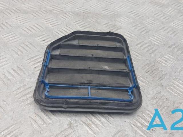 Люк заднього крила EM2Z61280B62H FORD