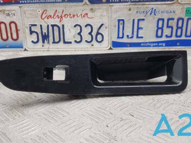 Панель-накладка блоку управління склопід'ємника, задній правий FT4Z14527BA FORD
