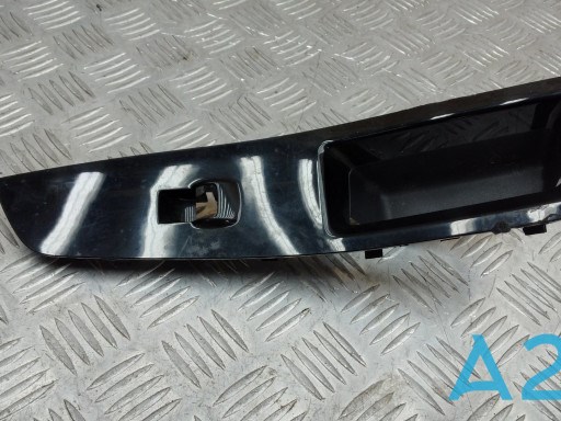 Накладка кнопки склопід'ємника переднього правого FT4Z14527BB FORD