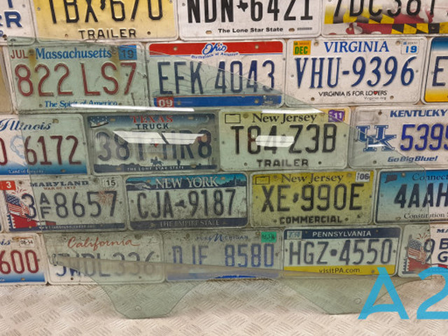 Скло передніх дверей, правою FT4Z5821410A FORD