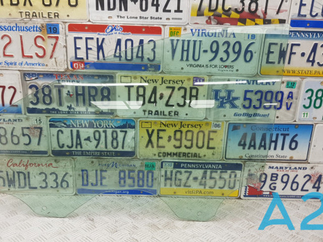 Скло та ущільнювачі скла вітрового правого/лівого FT4Z5821411C FORD