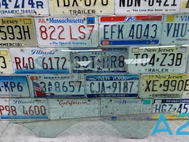 Скло та ущільнювачі скла вітрового правого/лівого FT4Z5821411D FORD