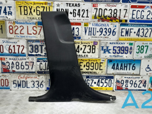 Обшивка стійки кузова внутрішньої, середня нижня ліва FT4Z5824347BA FORD