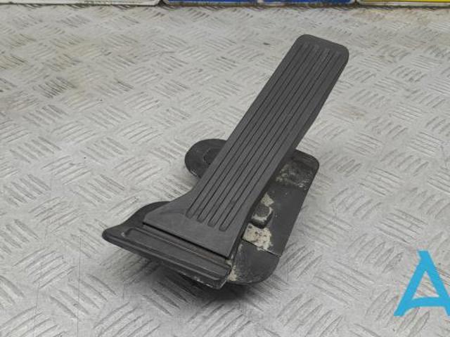 Педаль акселератора GHK341600G MAZDA