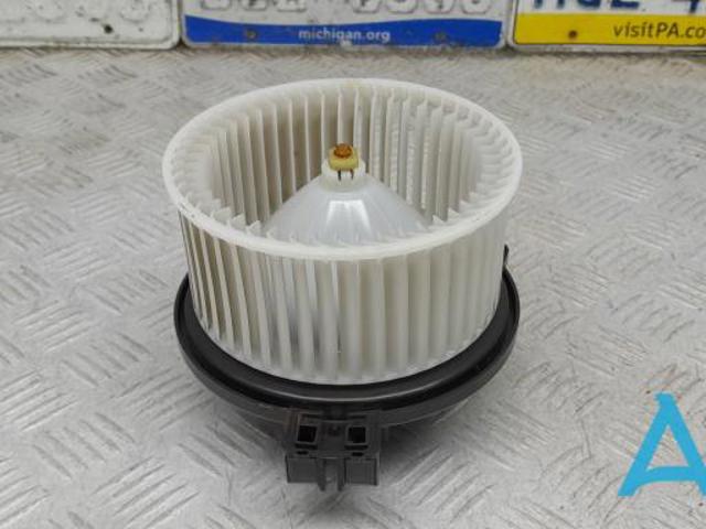 Вентилятор грубки GHP961B10 MAZDA