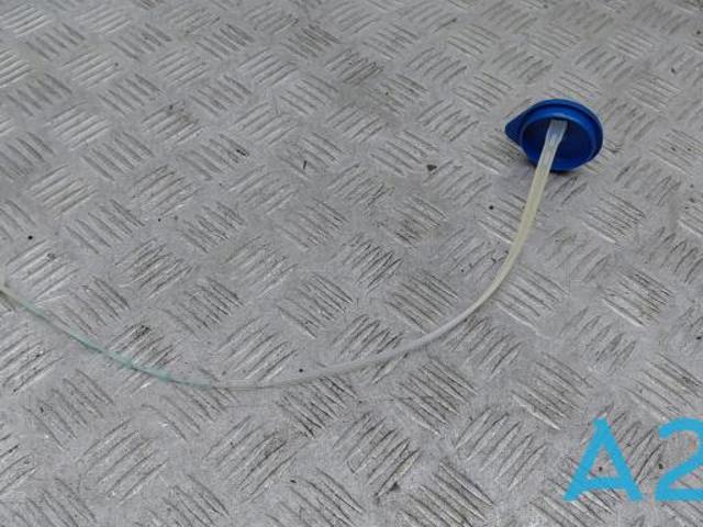 Кришка бака омивача GHP967483 MAZDA