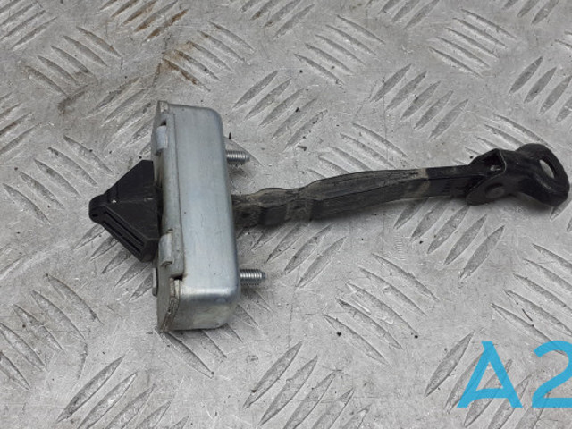 Обмежувач відкриття дверей, задній GHP972270 MAZDA
