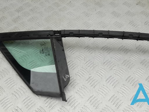 Скло трикутне дверей передніх лівоих GS7Z5421401A FORD