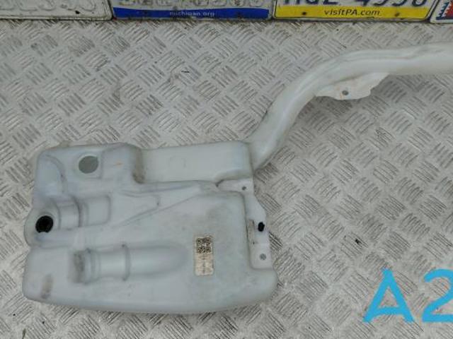 Бачок для омивайки GT4Z17618H FORD