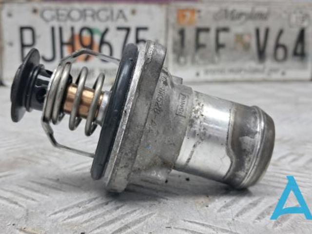 Блок термостата K2GZ8575C FORD