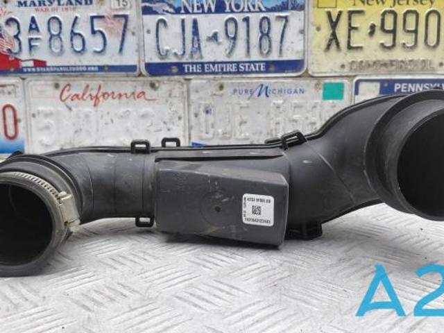 Патрубок повітряний, вхід в турбіну (наддув) K2GZ9B659H FORD