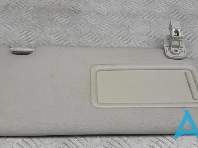 Козирок протисонячний KB8C69270A75 MAZDA