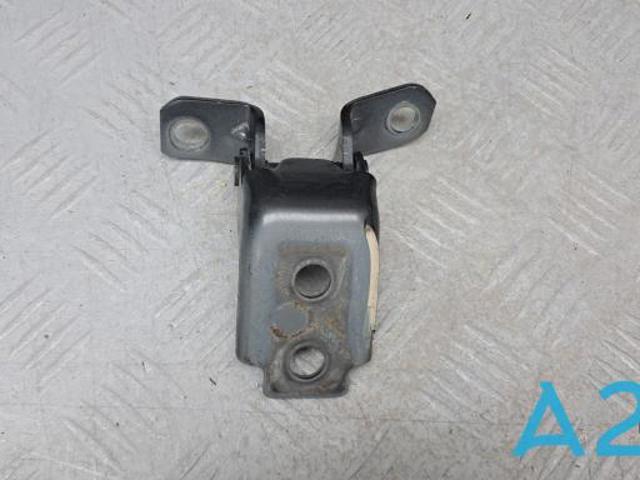 Навішування двері водія (петлі) KD5359210A MAZDA