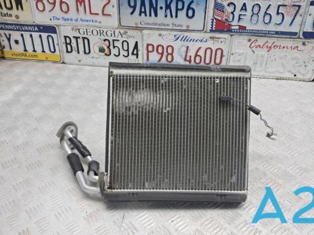 Охолоджувач повітря L1MZ19860BC FORD