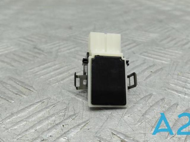 Датчик температури повітря в салоні L1MZ19E906AB FORD