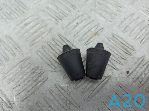 Буфер двері багажника L20662877 MAZDA