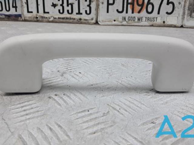 Поручні (тримачі) і гачок для одягу LC5Z5831406EE FORD