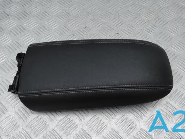 Кришка підлокітника LJ6Z7806024AA FORD