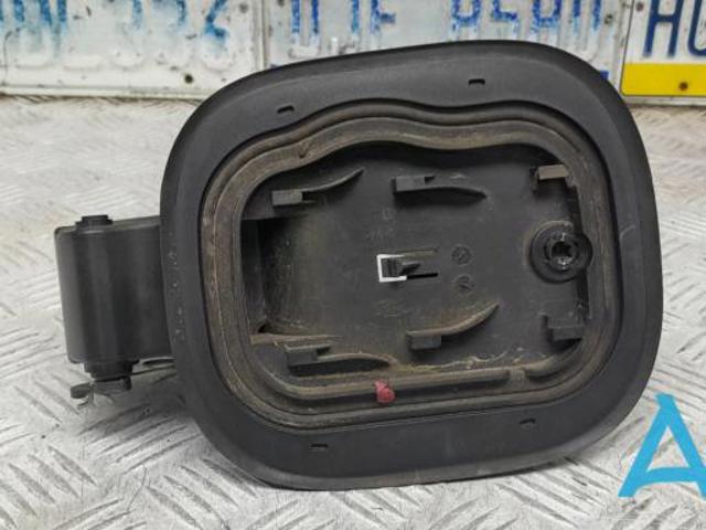 Заливна горловина бензобака LJ6Z7827936A FORD