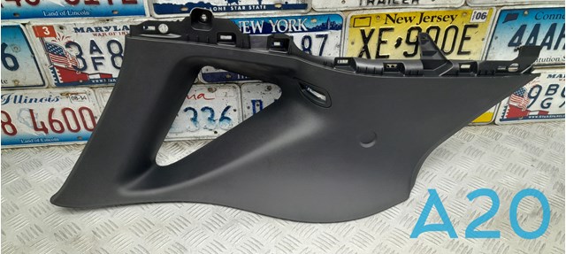 Обшивка стійки кузова внутрішня, задня ліва LJ6Z7831013AC FORD