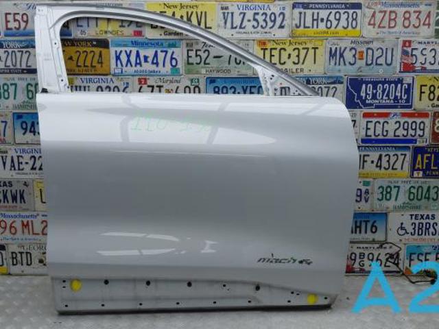 Дверка передня права LJ8Z5820124A FORD