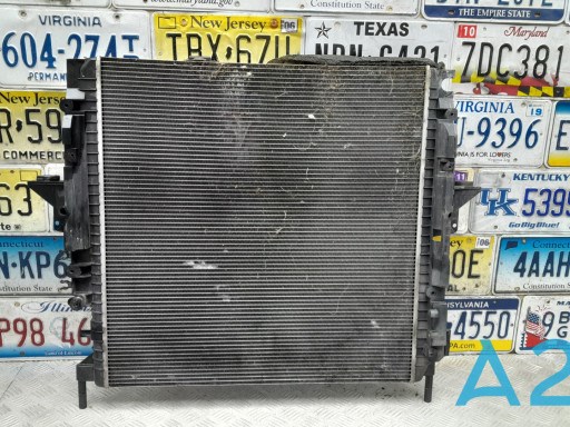 Радіатор основний LR015560 LAND ROVER