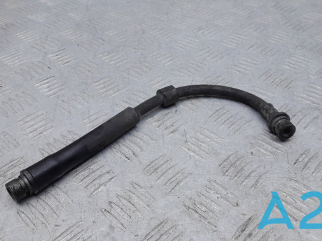 Гнучка гальмівна трубка задня LR018112 LAND ROVER