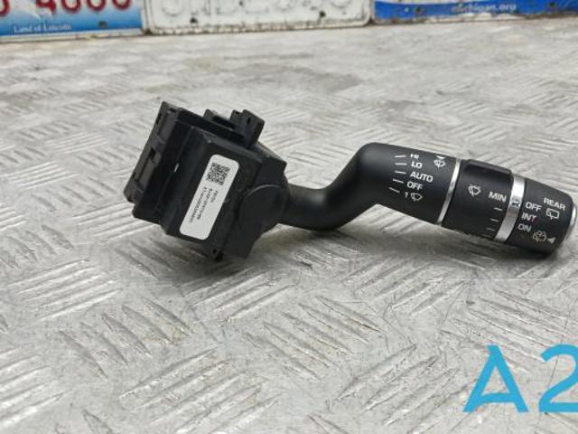 Перемикач підрульовий, правий LR024629 LAND ROVER