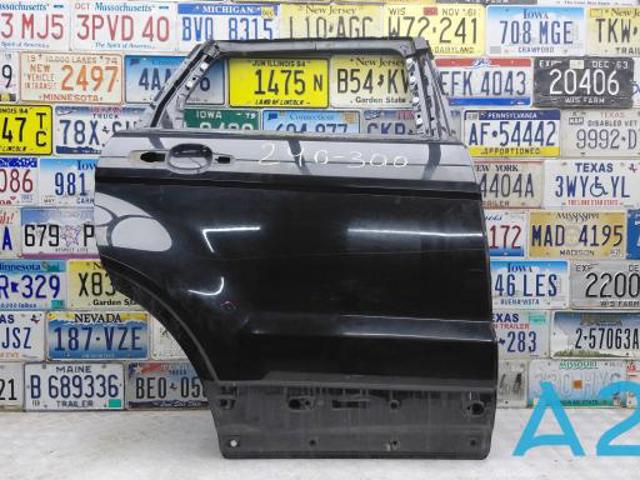 Двері задні в зборі LR028556 LAND ROVER
