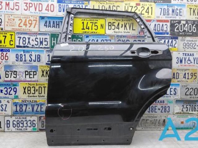 Двері задні LR028557 LAND ROVER