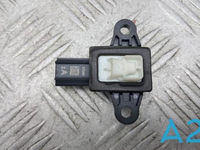 Датчик Ейрбег передній LR028860 LAND ROVER