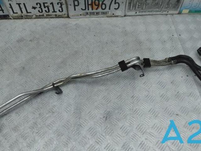 Трубка масляного радіатора АКПП, здвоєна LR035552 LAND ROVER