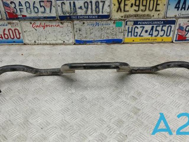Балка радіатора нижня LR038572 LAND ROVER