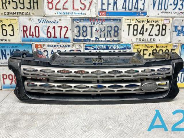 Решітка LR054765 LAND ROVER