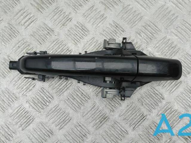 Ручка передніх дверей, зовнішня LR061201 LAND ROVER