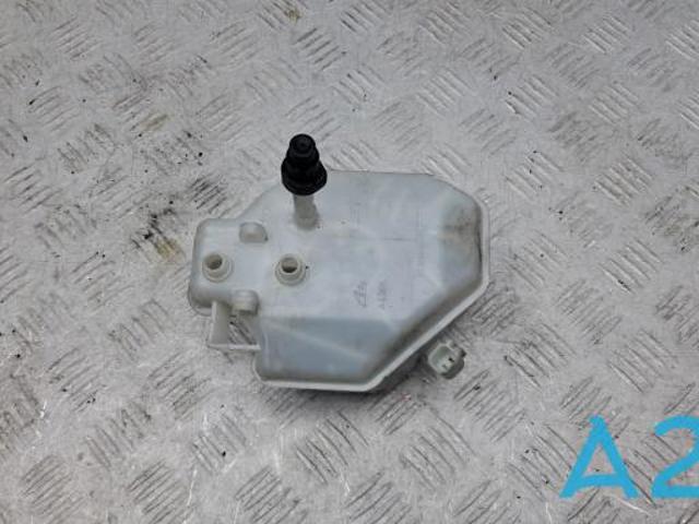 Бачок головного гальмівного циліндру LR061404 LAND ROVER