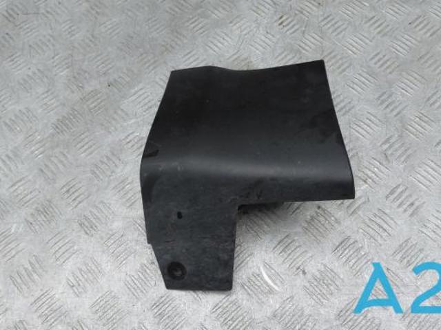 Молдинг переднього лівого крила LR064266 LAND ROVER