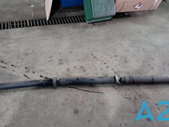 Вал карданний задній, у зборі LR071966 LAND ROVER