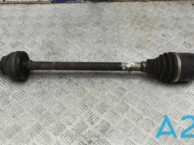 Піввісь задня, права LR078570 LAND ROVER