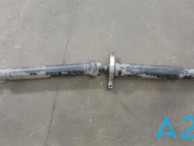 Вал карданний основний заднього моста LR082558 LAND ROVER
