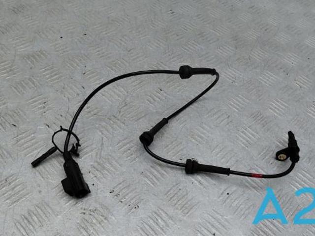 Датчик АБС (ABS) задній LR089146 LAND ROVER