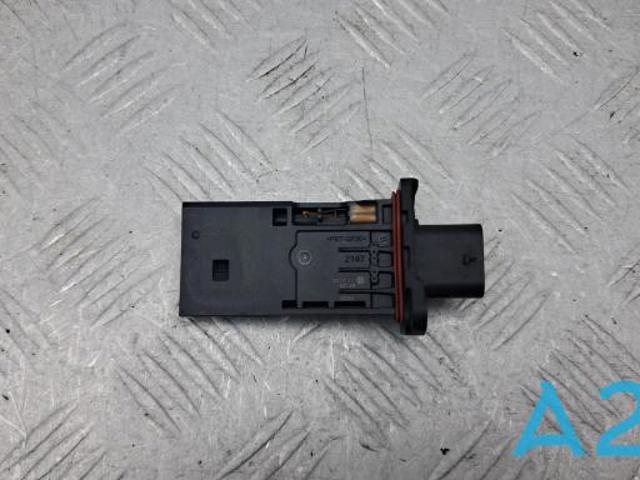 Витратомір повітря LR093998 LAND ROVER