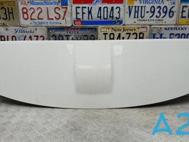 Спойлер на багажник LR095135 LAND ROVER
