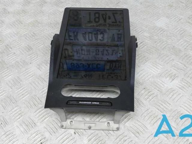 Дисплей бортового комп'ютера M2GZ10D885B FORD