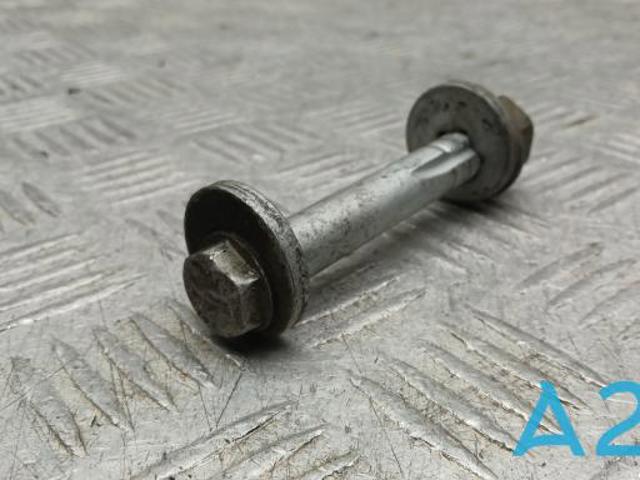 Болт кріплення заднього розвального важеля, внутрішній N10628301 VAG