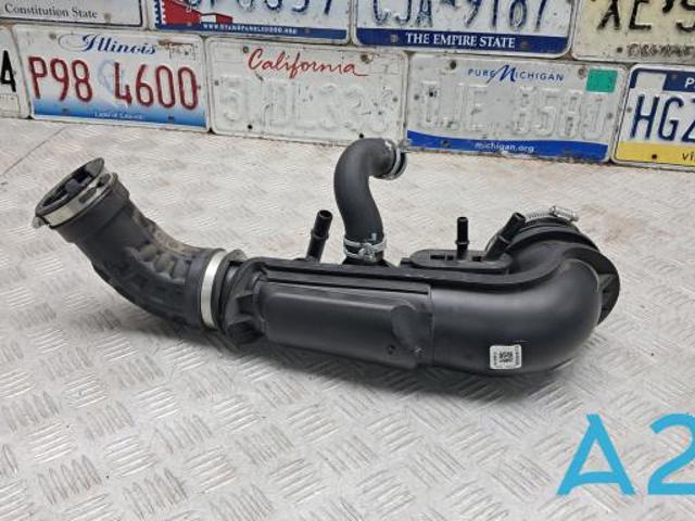 Патрубок повітряний, вихід повітряного фільтра P1MZ9B659A FORD