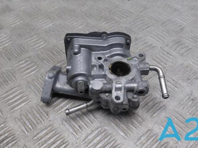 Прилади управління системи рециркуляції P5TA203C0A MAZDA